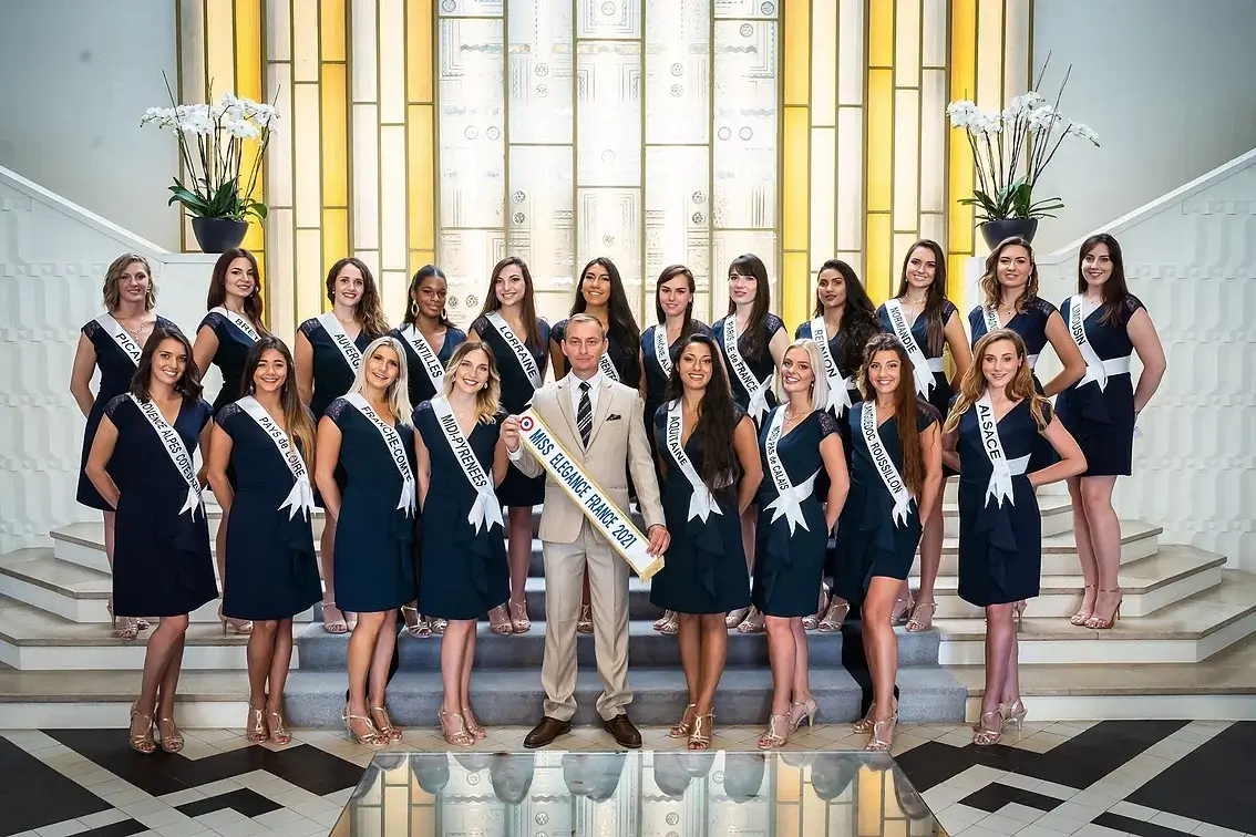 Eddy Lefaux Et Les Candidates Miss Elégance France 2021